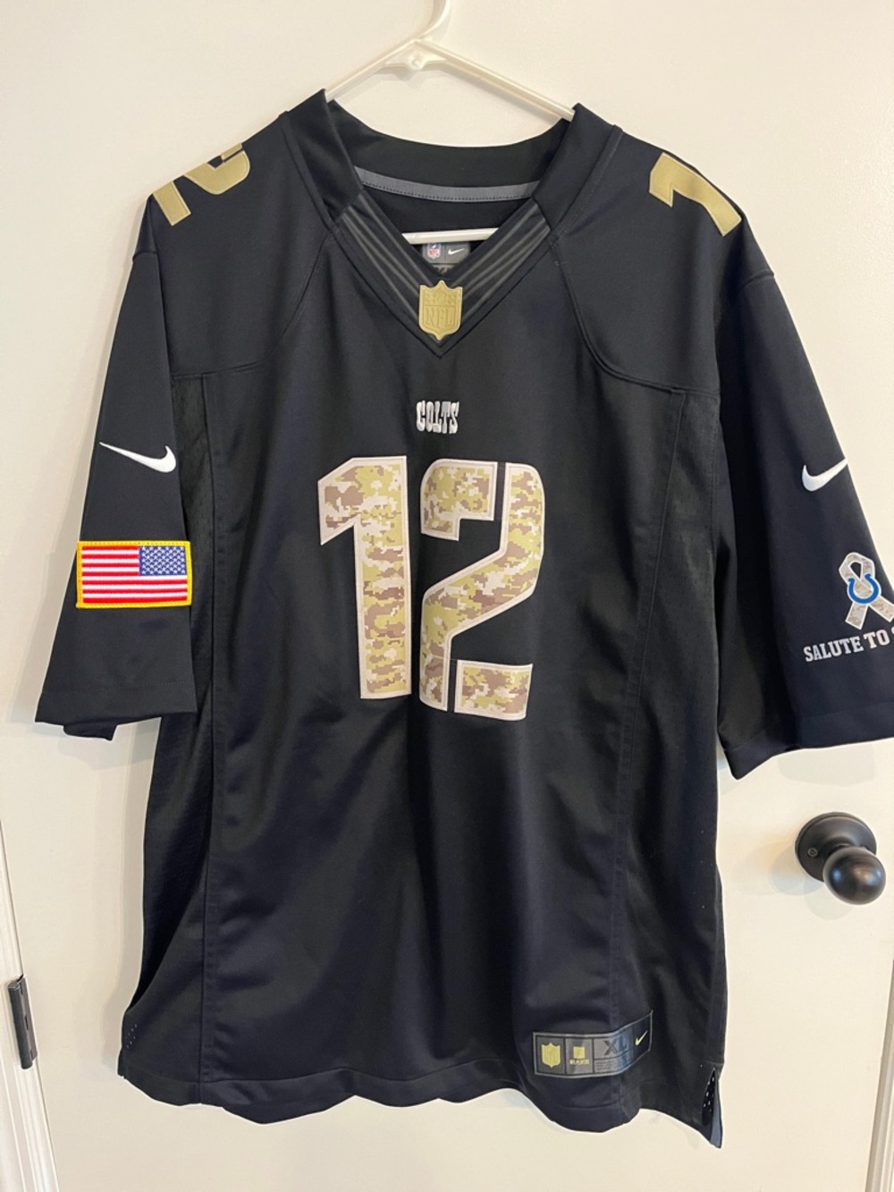 Mens Size XL Indianapolis Colts #12 Luck Salute To Service Jersey